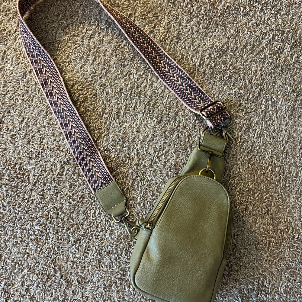 Anthropologie Urban Originals Liberty Sling Bag - Brand New, Summer 2022